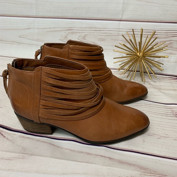 clarks fringe boots